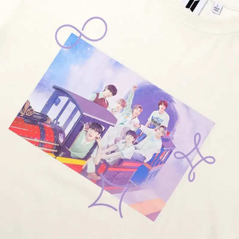 BTS - SOWOOZOO - Photo S/S T-Shirt - Image 3