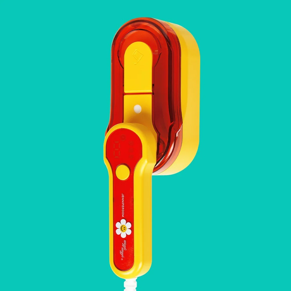 JENNIFEROOM X Wiggle Wiggle - Handy Steam Iron