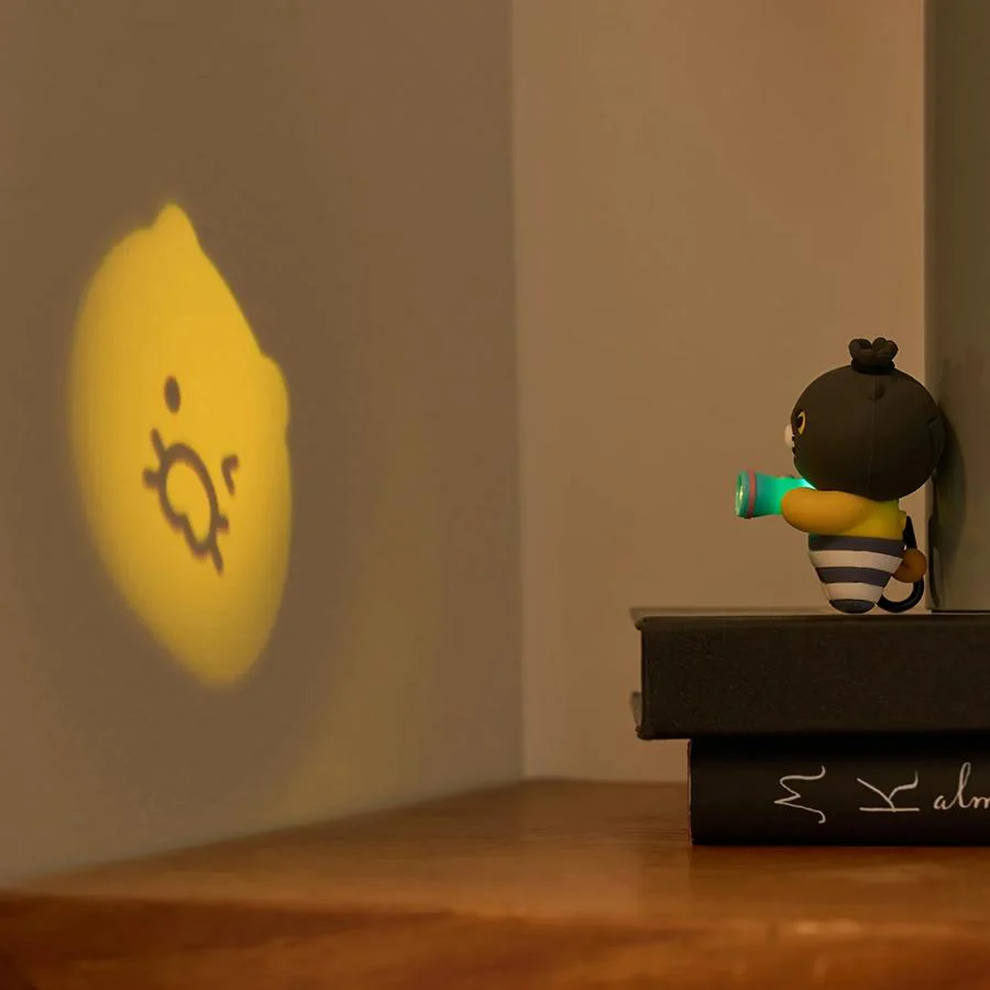 Kakao Friends - Thief Choon Laser Beam Figure Keyring - Image 4