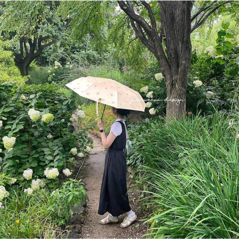 Pureureumdesign x 10x10 - Cupid Gom UV Umbrella - Image 4
