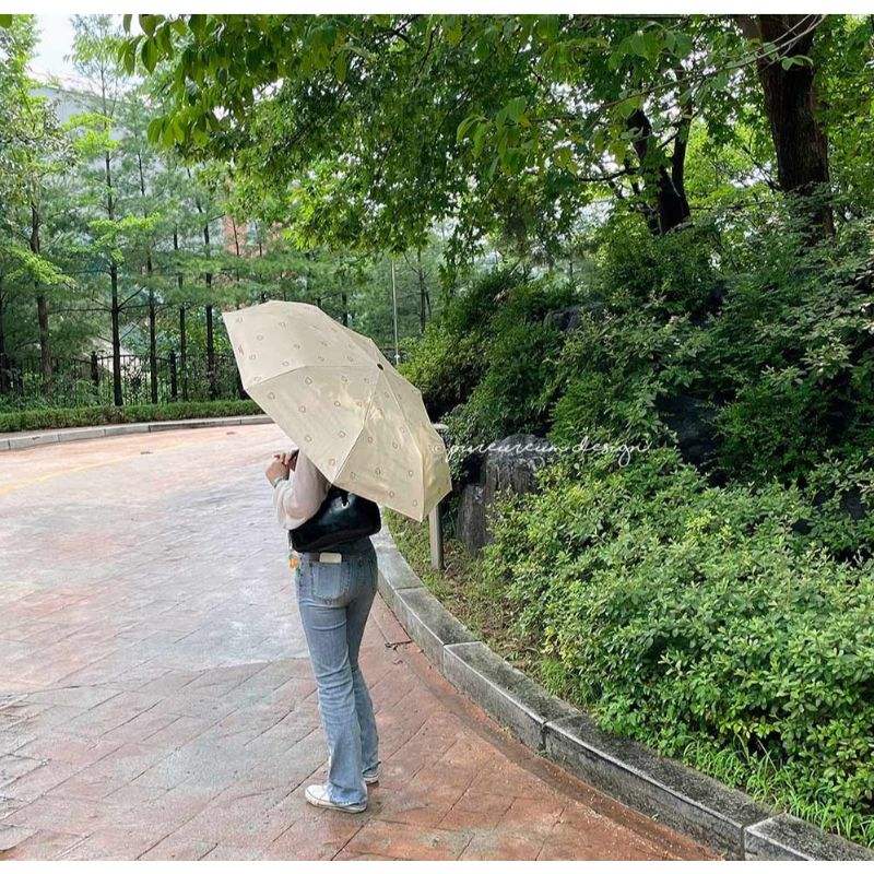 Pureureumdesign x 10x10 - Cupid Gom UV Umbrella - Image 5